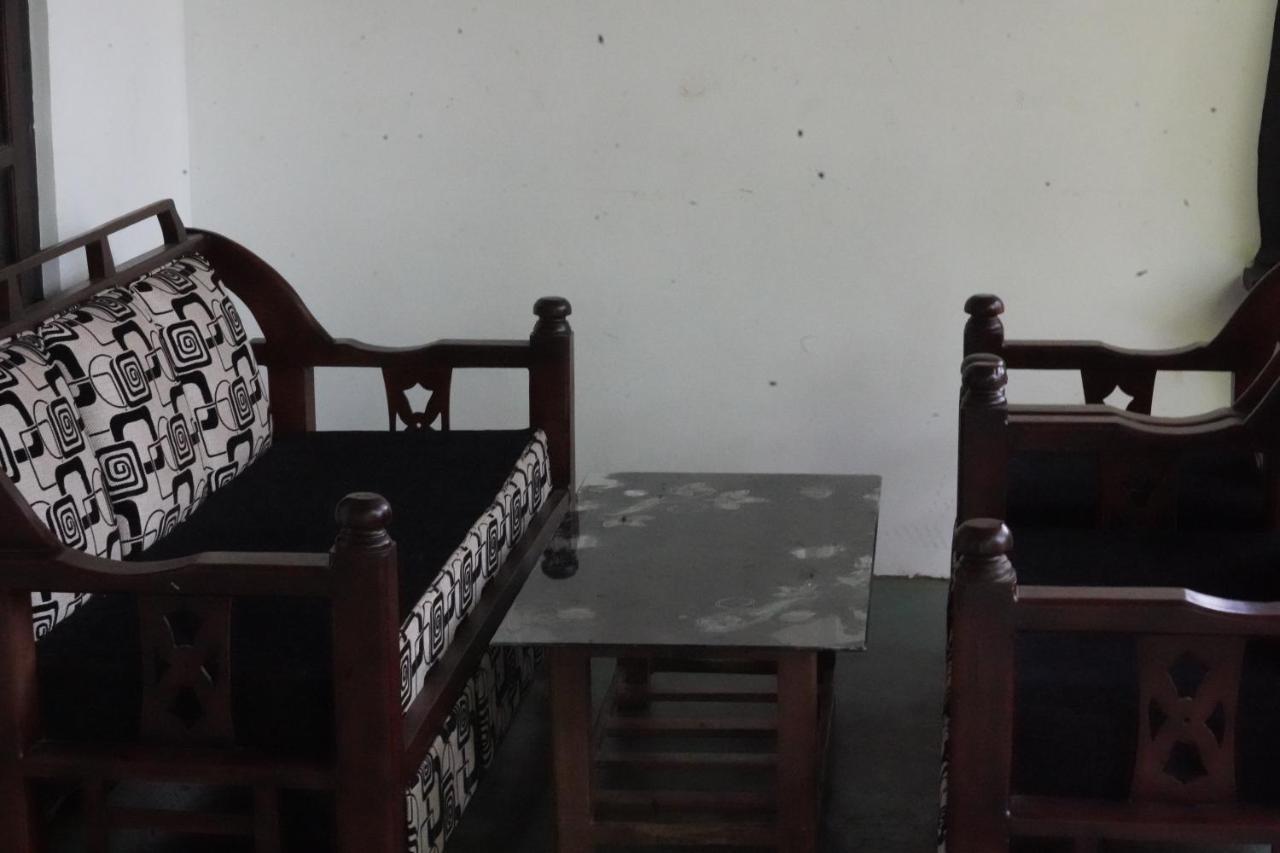 Sandra Guesthouse Dambulla Bagian luar foto