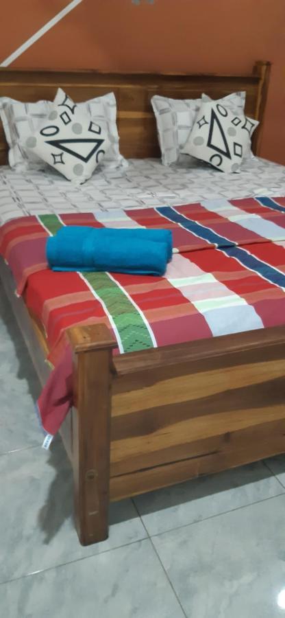 Sandra Guesthouse Dambulla Bagian luar foto